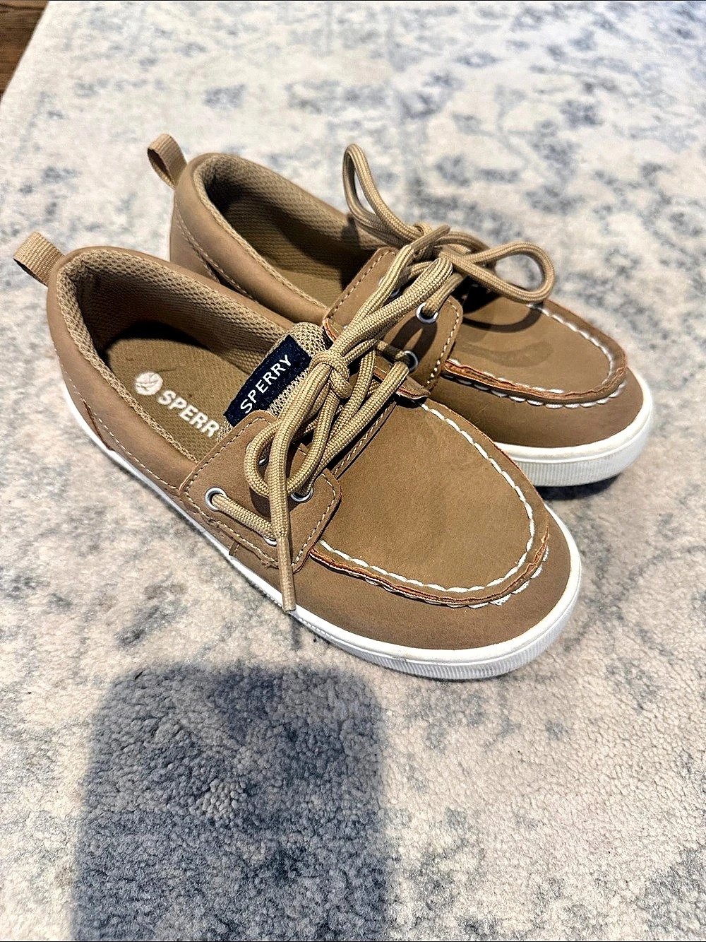 Sperry Boat Shoe - like new!